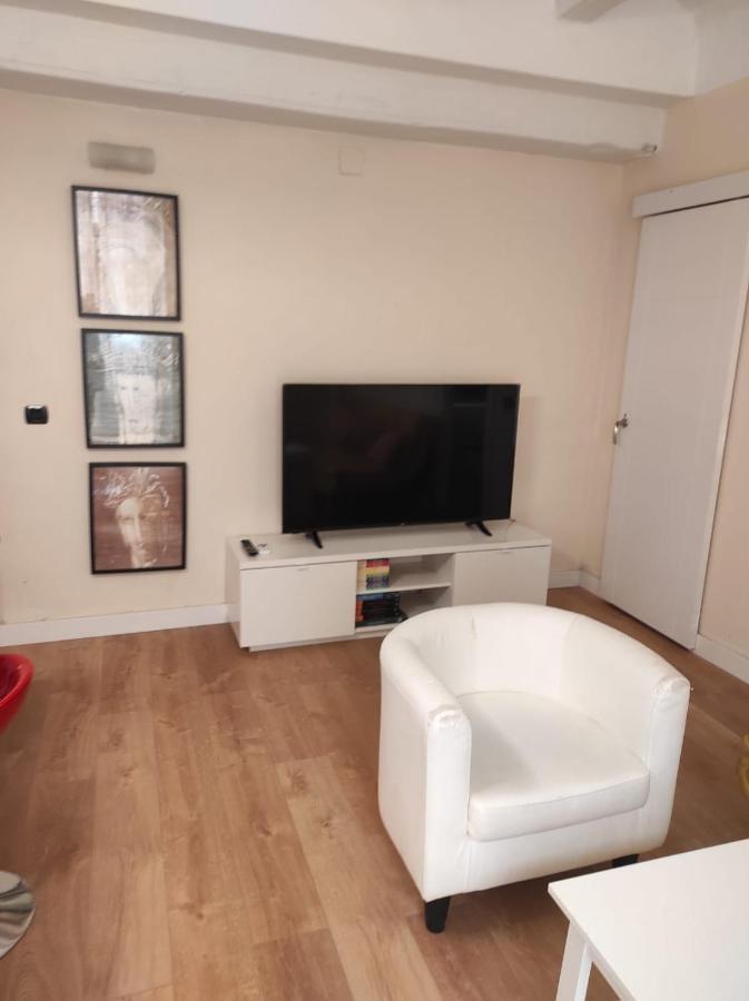 Apartamentos En Plom Valencia Buitenkant foto